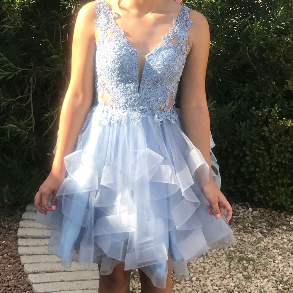 Mini/ V Neck/ Formal Dress